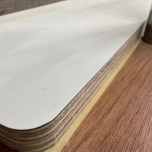 Laminatplate 11mm tykk - to sidig hvit